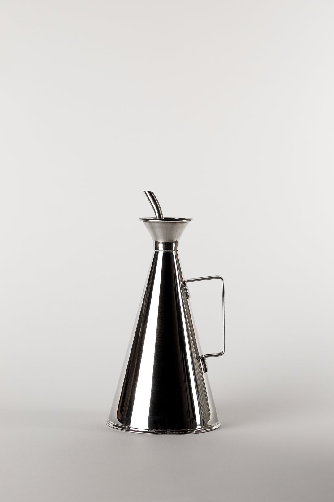 Huilier Cantaria en inox vu de loin