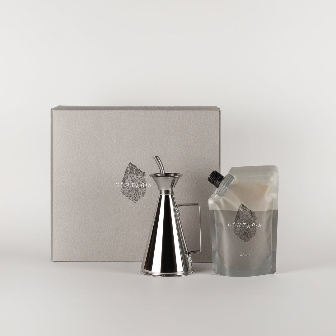 Coffret Cantaria avec huilier en inox et recharge huile d’olive Ardente